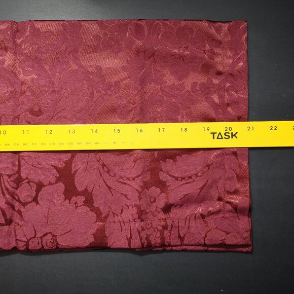 NWT Waterford Set of 6 Kingscourt Ruby Flower Pattern 20x20" Dinner Napkins - Picture 6 of 7